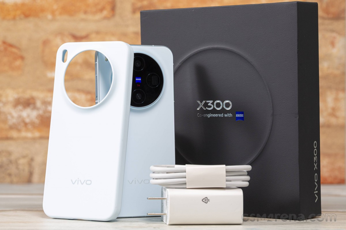 آنباکسینگ ویوو X300